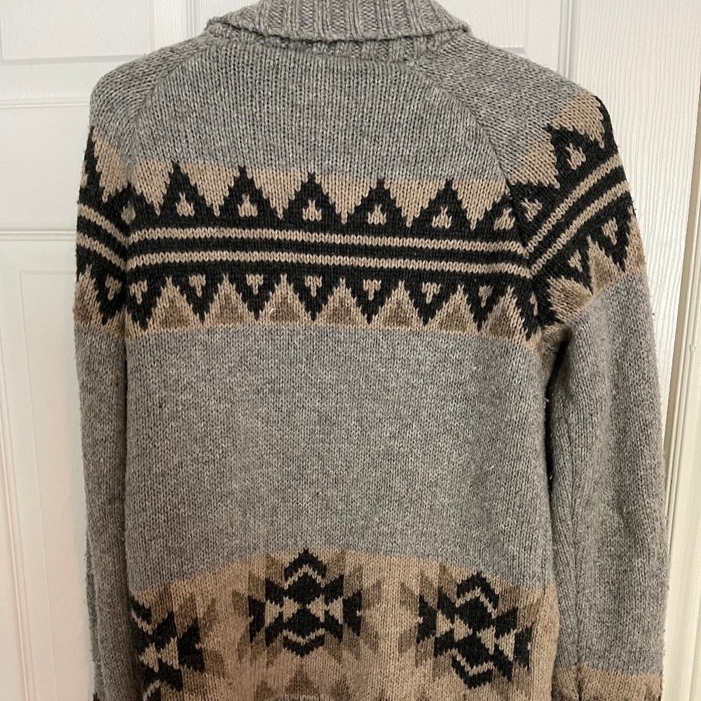 Zippered Sweater - Picture 2 of 2